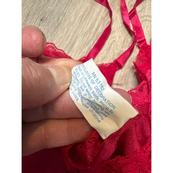 Vintage Mel-Lin Raspberry Pink Red Lace Trim Nylon Camisole - Picture 6 of 7